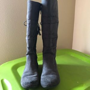 Girl boots